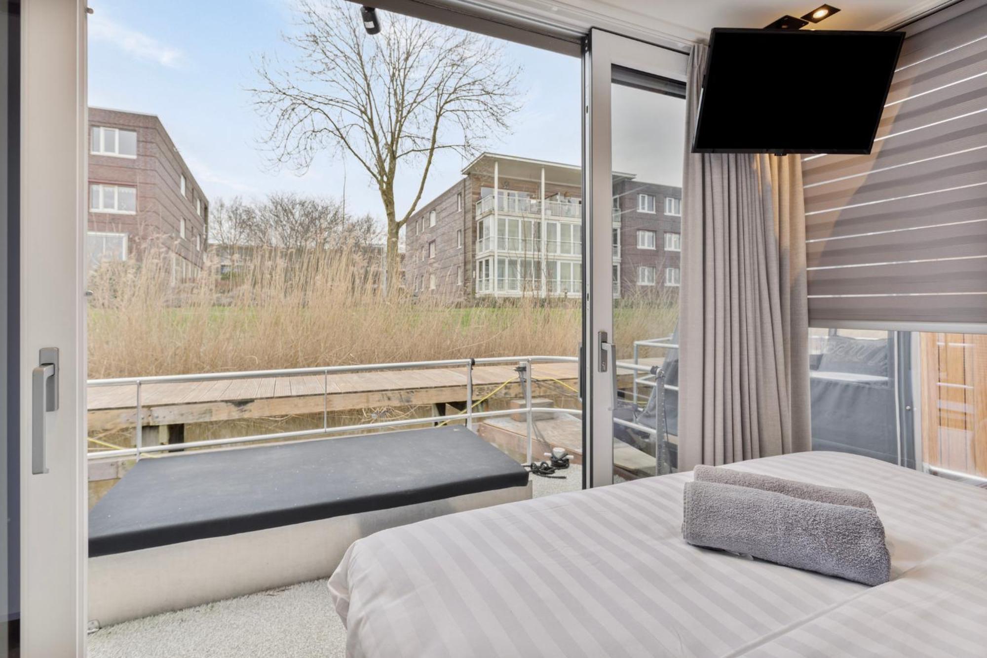 Luxurious Waterloft Near Beach And Centre By Weltevreden Experience Zeewolde Ngoại thất bức ảnh