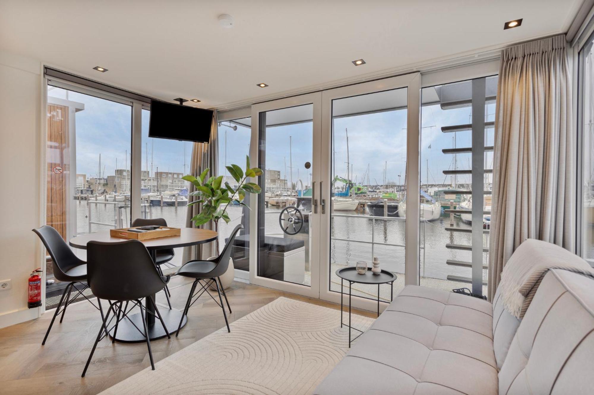 Luxurious Waterloft Near Beach And Centre By Weltevreden Experience Zeewolde Ngoại thất bức ảnh