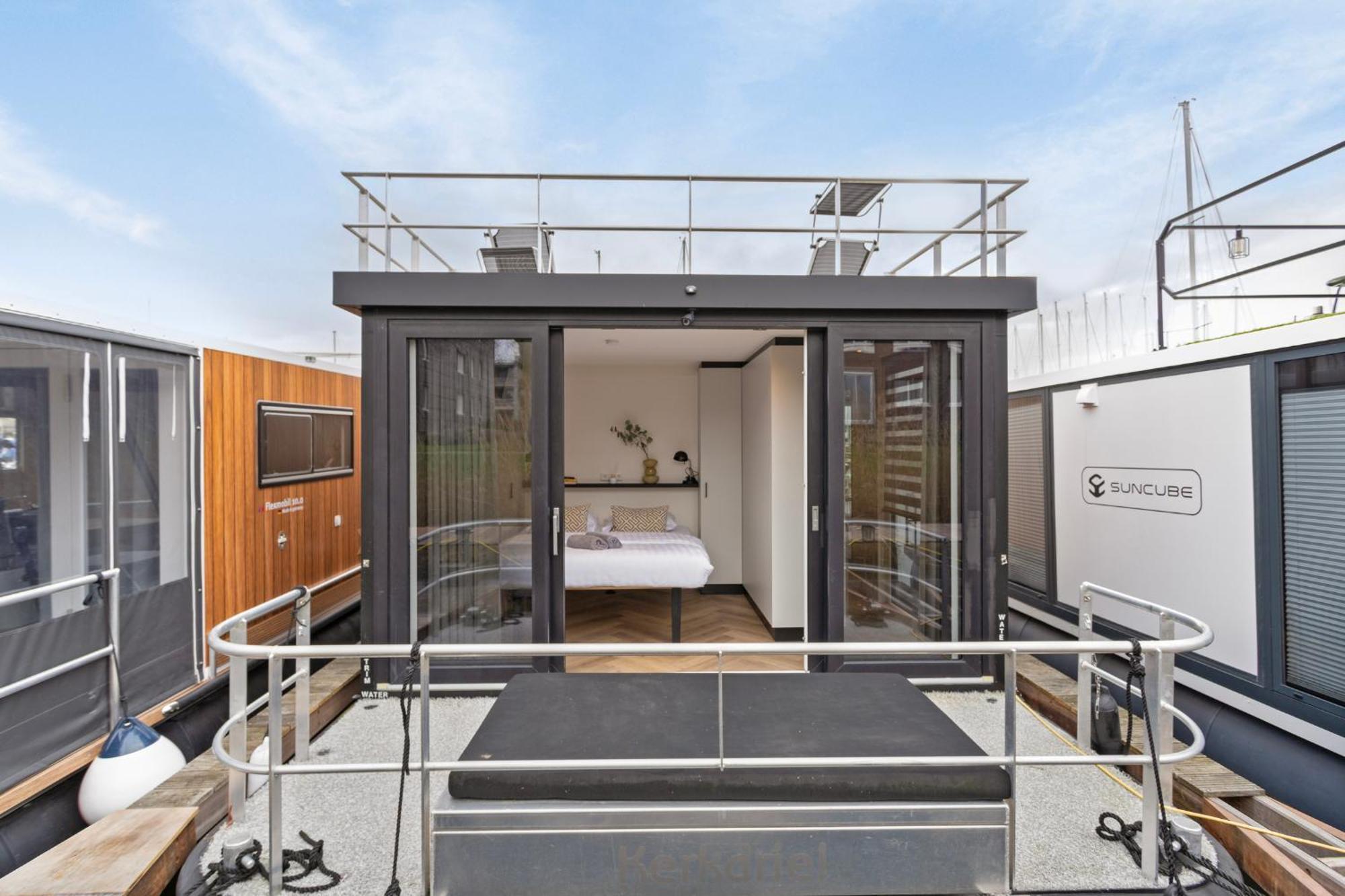 Luxurious Waterloft Near Beach And Centre By Weltevreden Experience Zeewolde Ngoại thất bức ảnh
