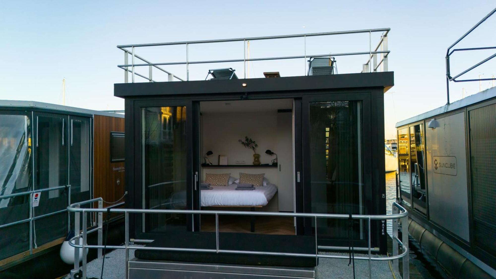 Luxurious Waterloft Near Beach And Centre By Weltevreden Experience Zeewolde Ngoại thất bức ảnh